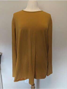 Cuts Long sleeve Curve-Hem Tee size XXL Minimalist